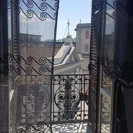Nocleg ze śniadaniem B&B Bellezze Di Napoli *