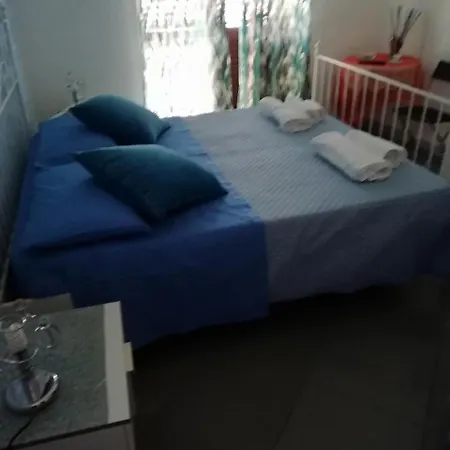 B&B Bellezze Di Napoli Nocleg ze śniadaniem *