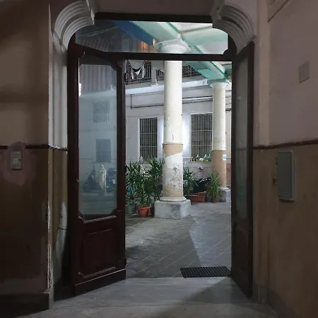 Nocleg ze śniadaniem B&B Bellezze Di Napoli